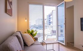 Snowflake Suites VI